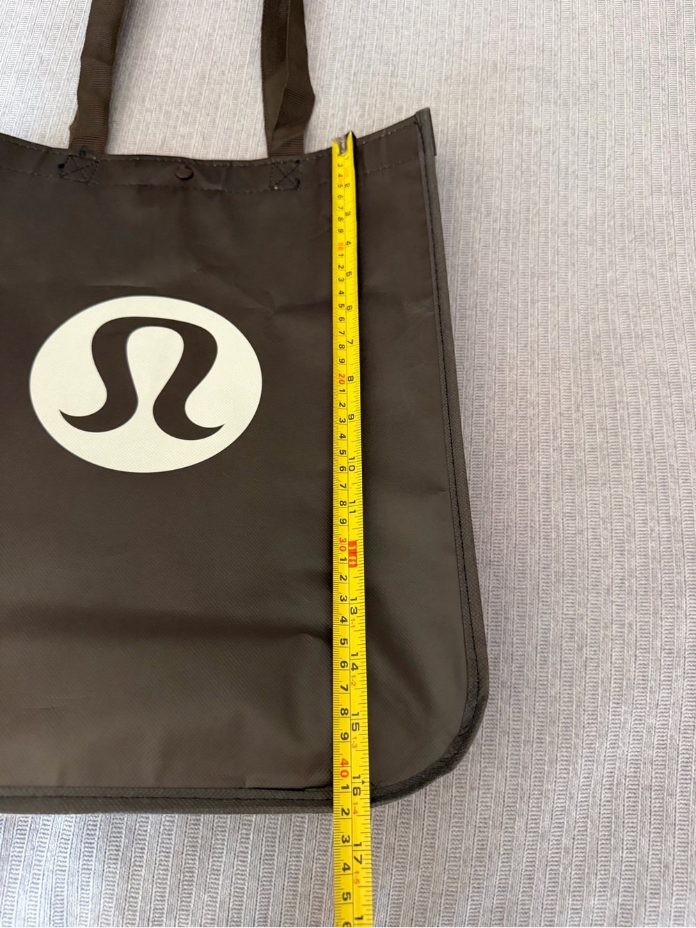 lululemon athletica Brown shopping bag with White Logo new - Picture 5 of 5
